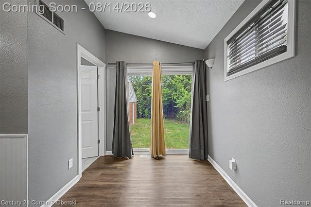 13252 Chestnut Street, Southgate, MI 48195