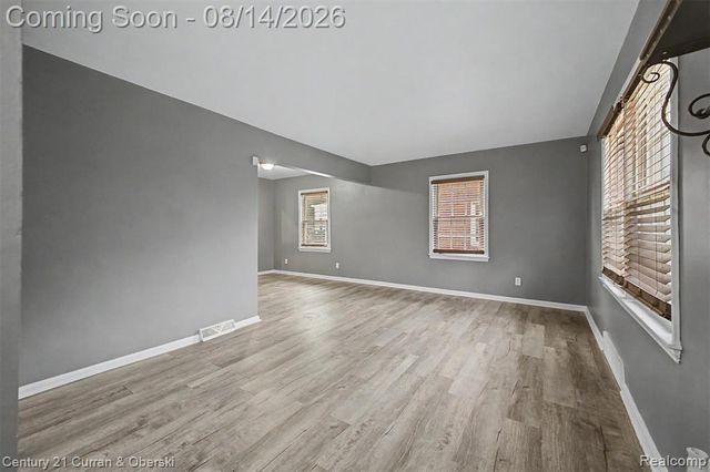 13252 Chestnut Street, Southgate, MI 48195