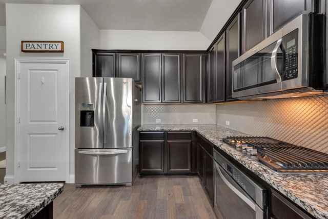 7504 Guadalupe Way, Mckinney, TX 75071