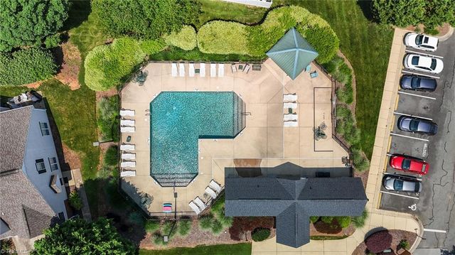 807 Creek Crossing Trail, Whitsett, NC 27377