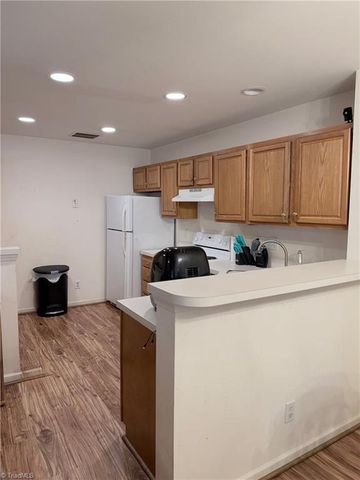 807 Creek Crossing Trail, Whitsett, NC 27377