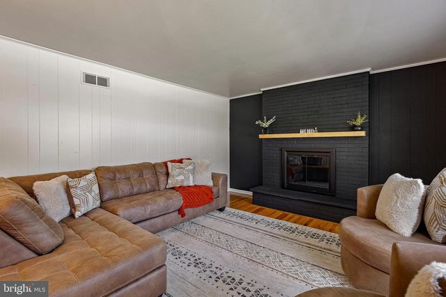 1 KIMBROUGH CT, Wilmington, DE 19810