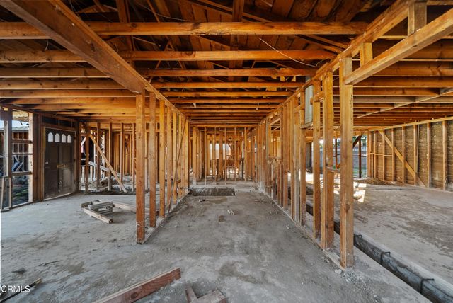 1443 N 6th Street, Port Hueneme, CA 93041