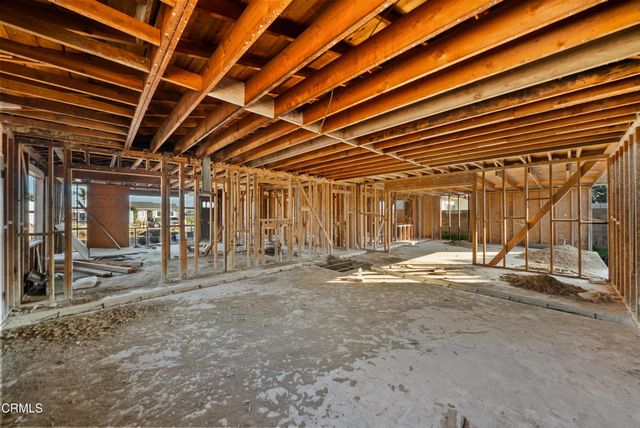 1443 N 6th Street, Port Hueneme, CA 93041