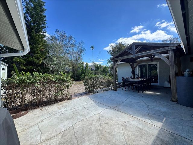 4811 79TH AVENUE PLAZA E, Sarasota, FL 34243