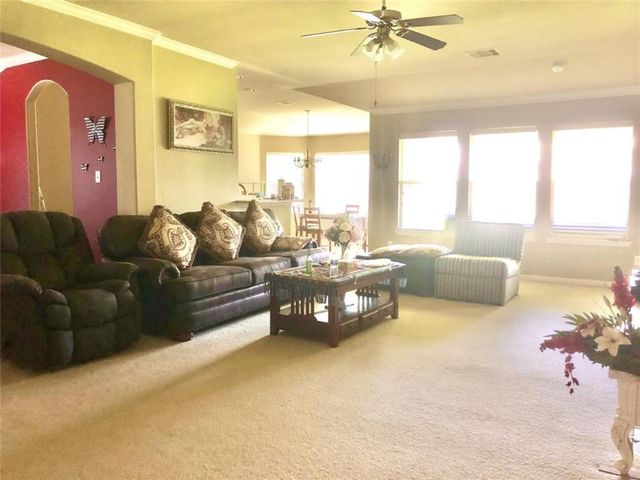 10101 Hidden Falls Drive, Pearland, TX 77584