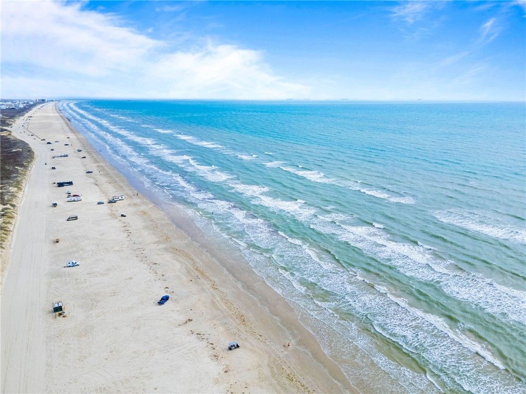 137 Palmilla Cir 106, Port Aransas, TX 78373 — photo 4