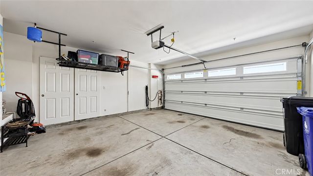14671 Sherman Way, Van Nuys, CA 91405