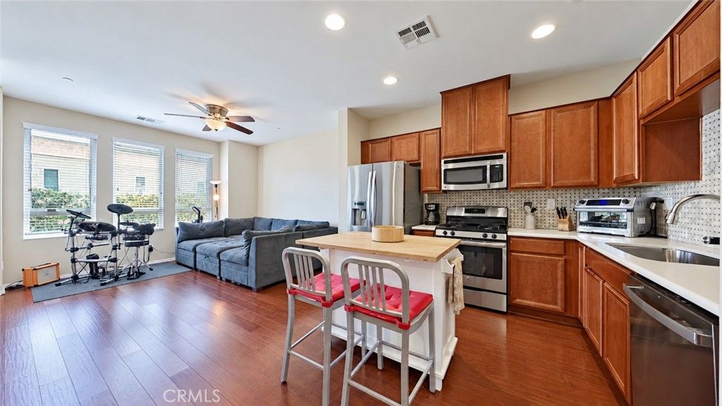 14671 Sherman Way, Van Nuys, CA 91405 — photo 5