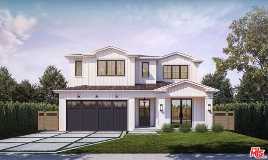 7833 Denrock Avenue, Los Angeles, CA 90045