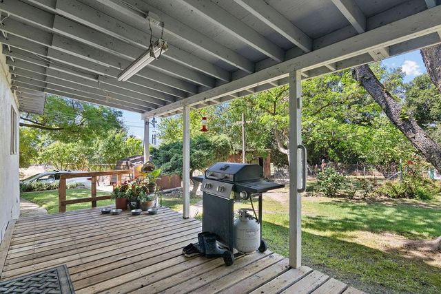 113 Orsi Rd, Oakdale, CA 95361