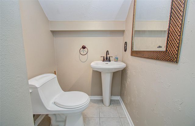 37703 Galleria Oaks Lane, Magnolia, TX 77354