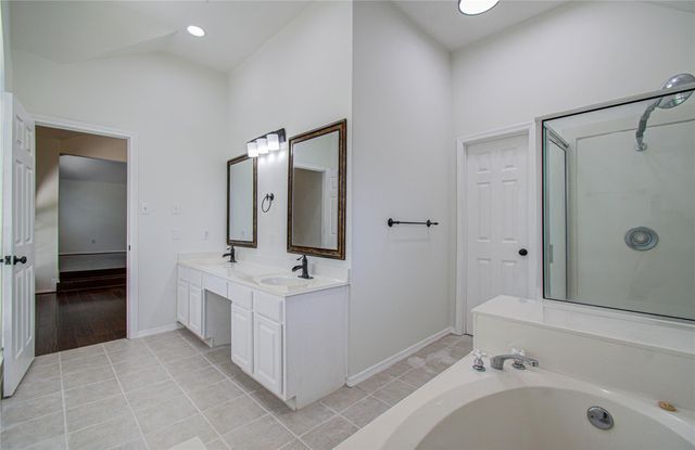 37703 Galleria Oaks Lane, Magnolia, TX 77354