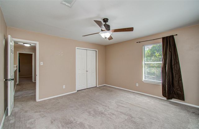 37703 Galleria Oaks Lane, Magnolia, TX 77354