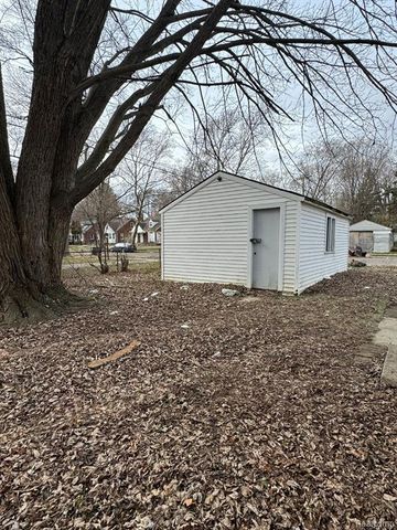 19706 Moross Road, Detroit, MI 48224