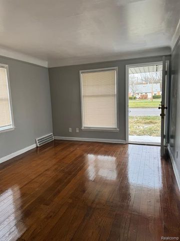 19706 Moross Road, Detroit, MI 48224