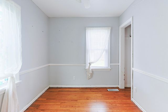 1643 Ferry Street, Niles City, MI 49120