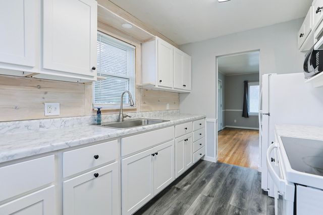 1643 Ferry Street, Niles City, MI 49120