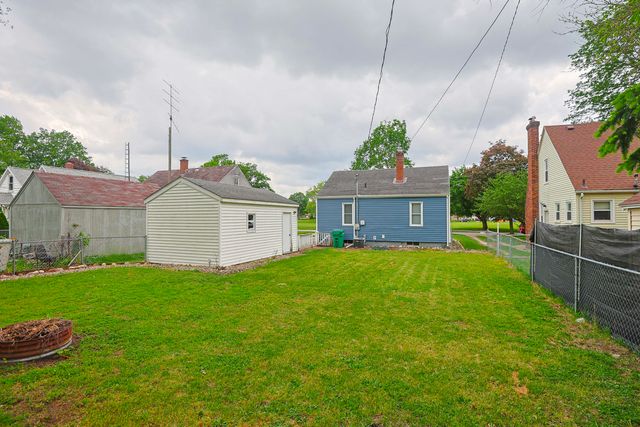 1643 Ferry Street, Niles City, MI 49120