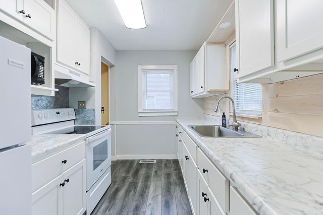1643 Ferry Street, Niles City, MI 49120