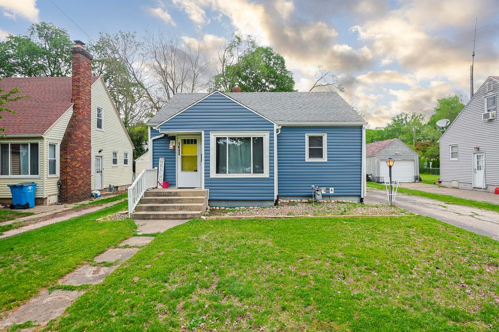 1643 Ferry Street, Niles City, MI 49120