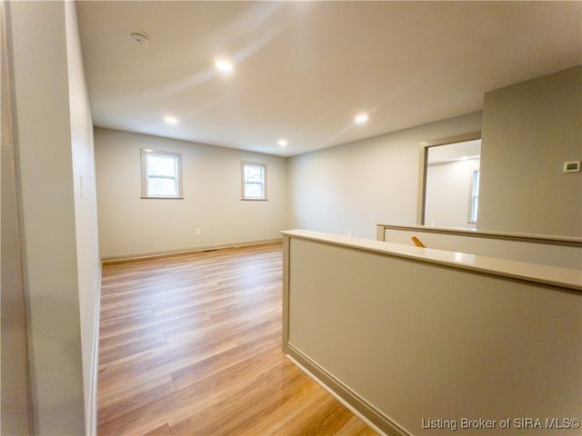 717 Linden, New Albany, IN 47150