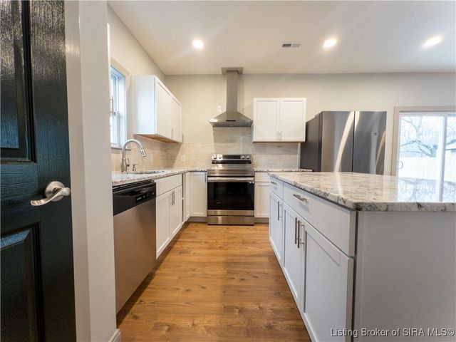 717 Linden, New Albany, IN 47150