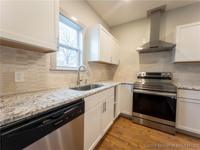 717 Linden, New Albany, IN 47150