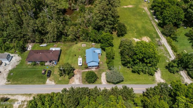 158 Channel Rock Road, Beaufort, NC 28516