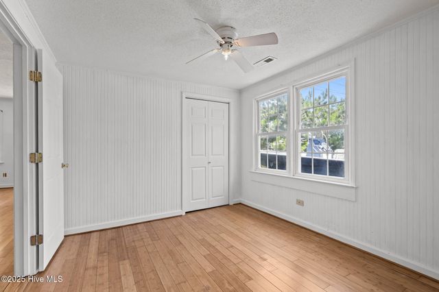 158 Channel Rock Road, Beaufort, NC 28516