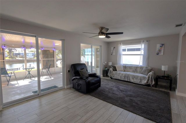 12739 1ST ISLE, Hudson, FL 34667