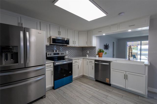 12739 1ST ISLE, Hudson, FL 34667