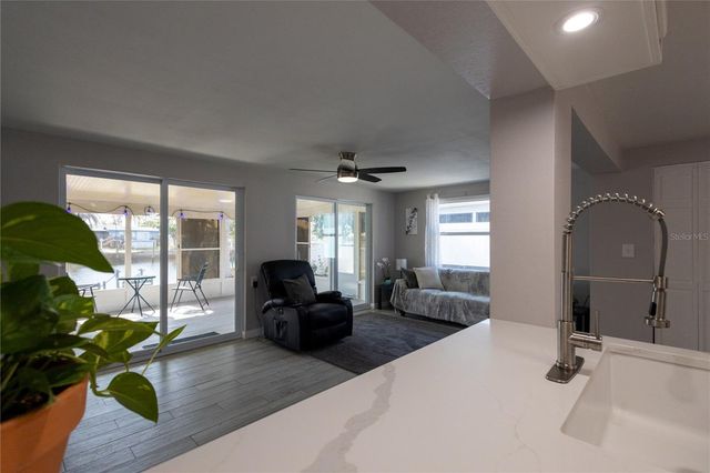 12739 1ST ISLE, Hudson, FL 34667