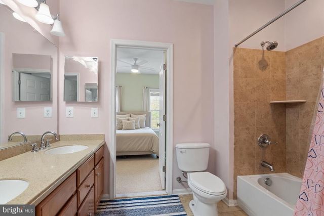 5570 CATTAIL CT, Warrenton, VA 20187
