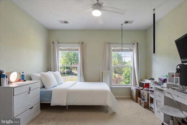 5570 CATTAIL CT, Warrenton, VA 20187