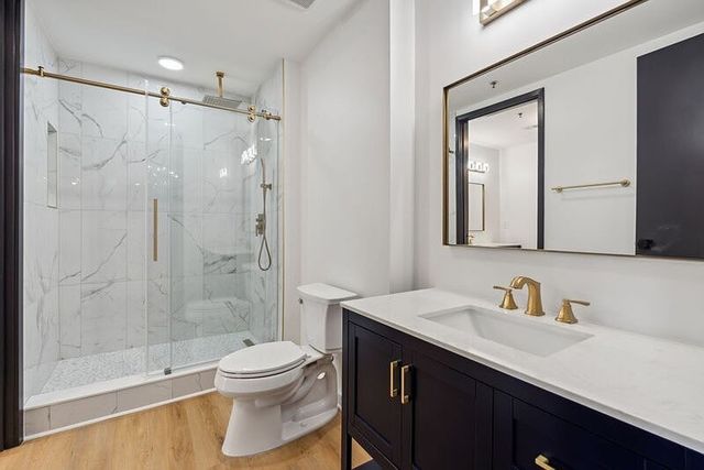 600 12th Ave S Apt 1206, Nashville, TN 37203