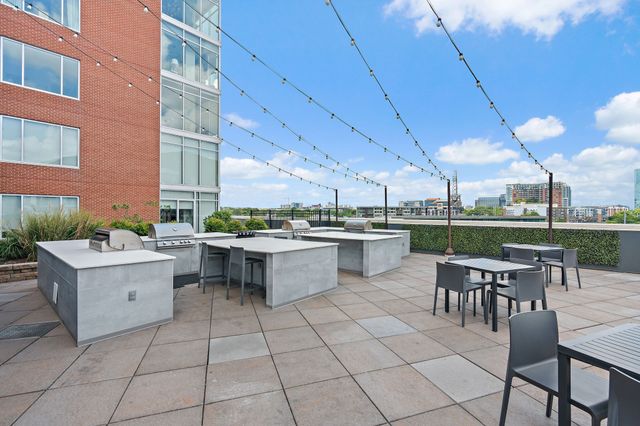 600 12th Ave S Apt 1206, Nashville, TN 37203
