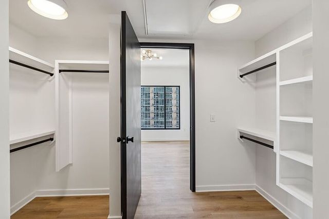 600 12th Ave S Apt 1206, Nashville, TN 37203