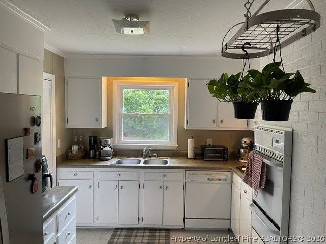 307 Whitney Drive, Fayetteville, NC 28314