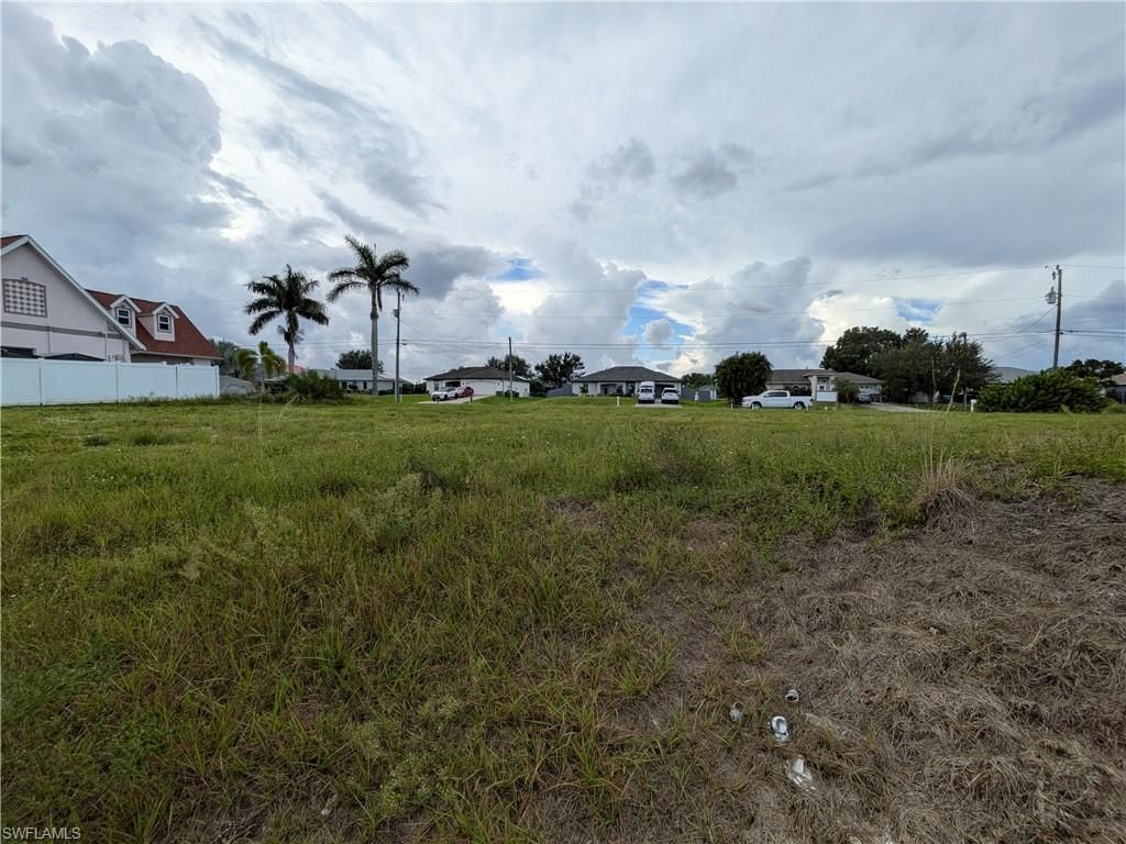 1401 NW 11th ST, CAPE CORAL, FL 33993 — photo 3