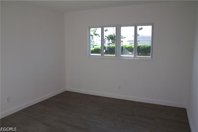 615 Monterey AVE, Cape Coral, FL 33904