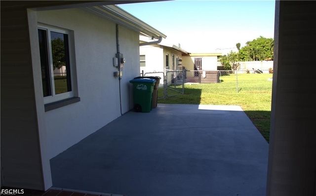 615 Monterey AVE, Cape Coral, FL 33904
