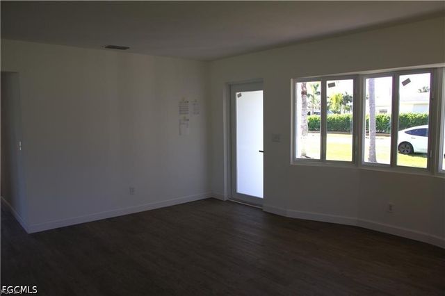 615 Monterey AVE, Cape Coral, FL 33904