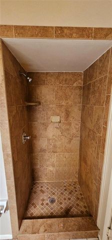 321 E BERESFORD AVENUE, Deland, FL 32724