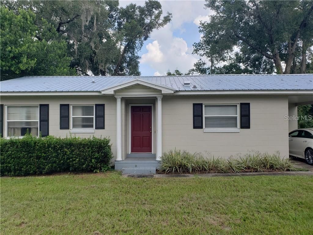 321 E BERESFORD AVENUE, Deland, FL 32724