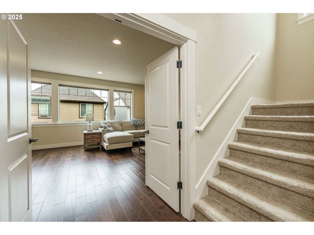 11151 Sw BERLIN Ave, Wilsonville, OR 97070