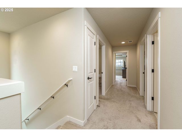 11151 Sw BERLIN Ave, Wilsonville, OR 97070