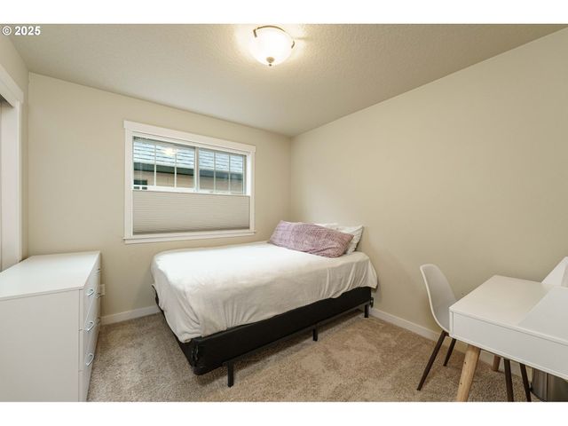 11151 Sw BERLIN Ave, Wilsonville, OR 97070