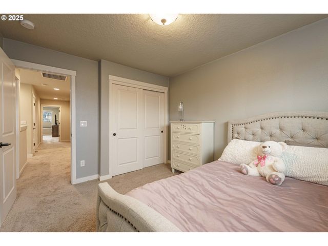 11151 Sw BERLIN Ave, Wilsonville, OR 97070