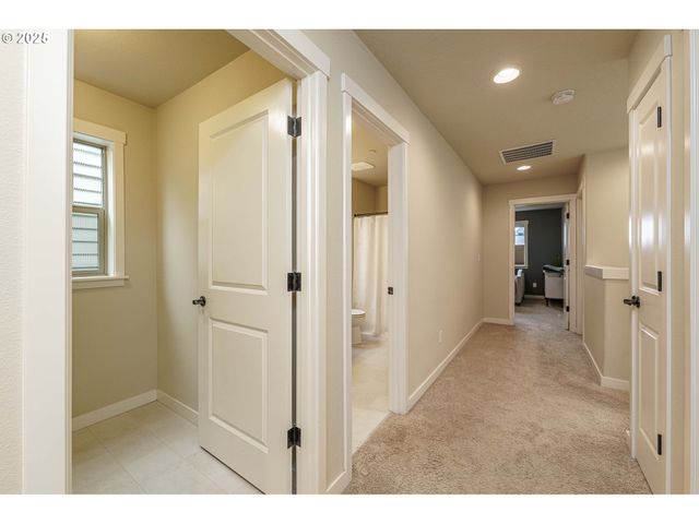 11151 Sw BERLIN Ave, Wilsonville, OR 97070